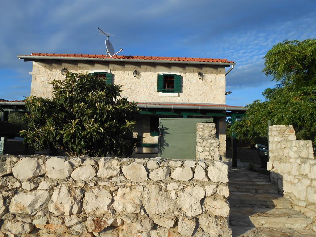 הוילה סבטי פטר Stone House "Dan" מראה חיצוני תמונה